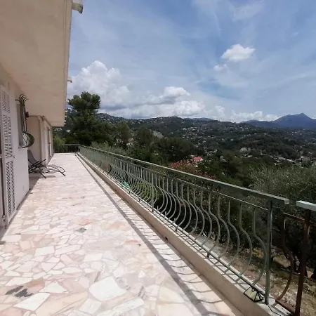 Séjour en pleine nature, vue imprenable, jacuzzi Contes  Esterno foto